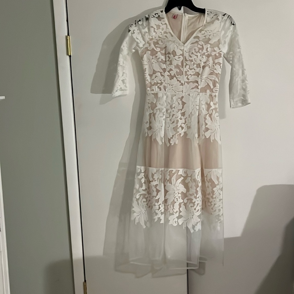 White lace dress